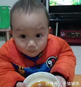 积食|比面条还不如别再给娃吃4种辅食了，“毁”了脾胃宝宝长不高