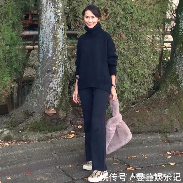 配饰 介绍日本女人的3个穿衣习惯,美得温柔自然!年纪大也能优雅迷人