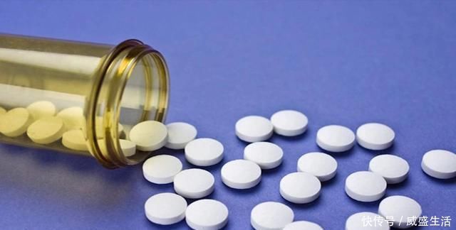 被当做“万能药”的阿司匹林,有3大副作用,你知道是什么吗