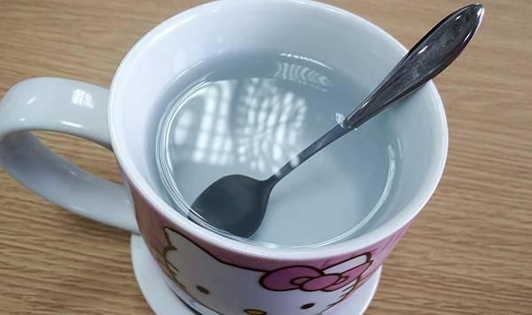 致癌|千滚水、隔夜水会致癌?错,真正不能喝的水,你可能每天都喝