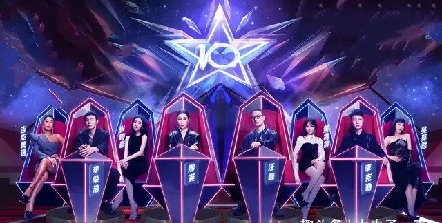 吴莫愁|好声音2021全球首播,赛制奇葩、质量拉胯,8位导师上演脱口秀