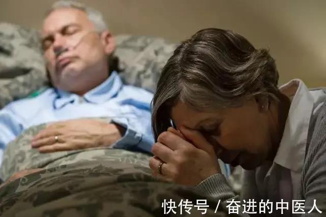 中医治疗|成都中医肿瘤医院:肿瘤中医治疗多久才能停药?停药时间跟这些有关
