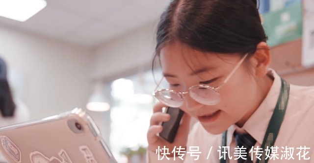 95后中传硕士去做房产中介，自己乐在其中，却被嘲讽“向钱看”