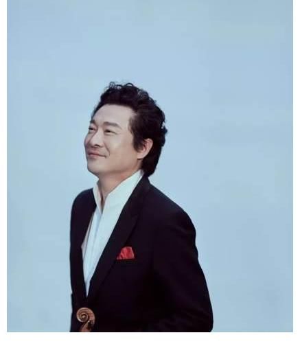 国际性|看完吕思清参加过的晚会逼格，他的百万美元小提琴不值一提