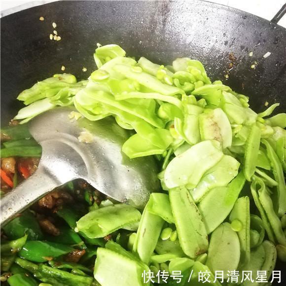 酒友|这蔬菜是酒友们的最爱，既是美味的下酒菜又是营养的解酒菜！