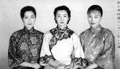 答应|蒋介石追了宋美龄5年,宋不为所动!但蒋说出这9个字后,宋立马答应嫁他!