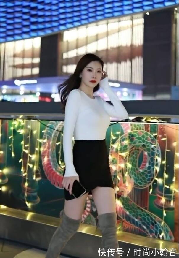 t恤 小黑裙搭上过膝靴,化身冬天潮女,如行走的都市风景