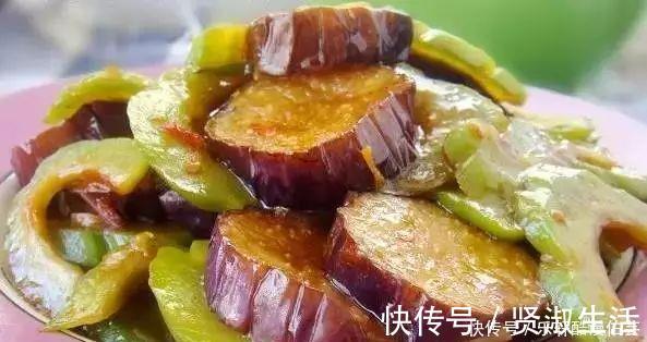 素炒|夏天茄子别再素炒了,新吃法给你,色香味俱全,配上米饭超香