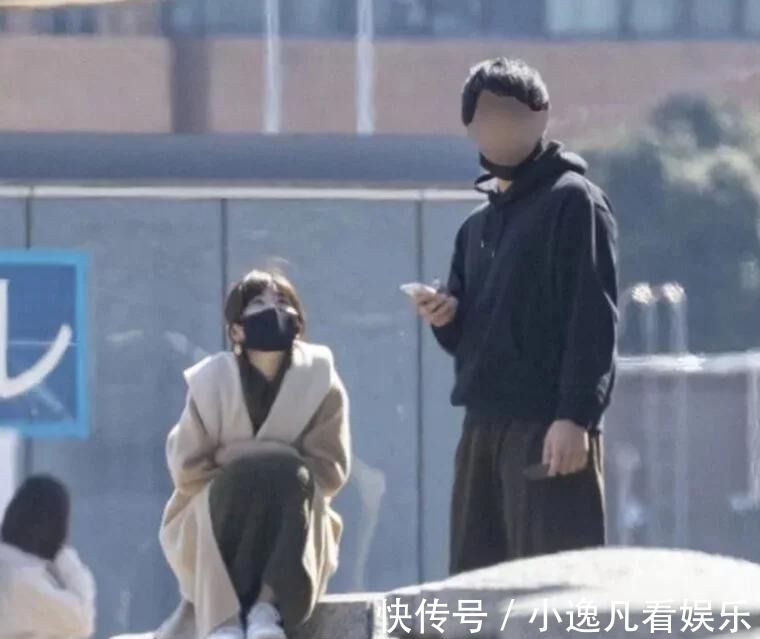 画面|江宏杰大方晒与儿女互动画面,面带微笑心情好,疑打赢离婚官司