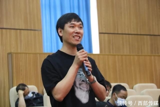 中学与大学衔接培养拔尖创新人才研讨会在汉中东辰学校举办