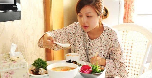 宝妈|生娃后,你的胎盘“埋了”还是“吃了”?不同的做法不同的后果