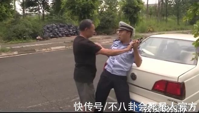 停播三年依旧爆火,主持人却得了抑郁症,这档节目太可惜