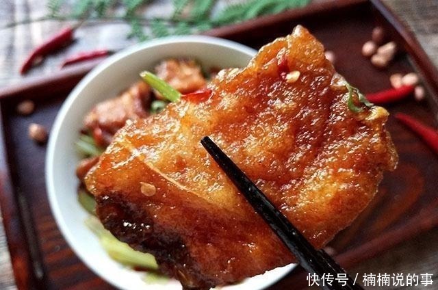 入秋后，少吃猪肉多吃它，价格比猪肉少2倍，家家户户吃得起