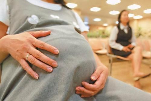 阴道|'医生,可以不侧切吗'侧不侧切我们说了不算,得看产妇的情况