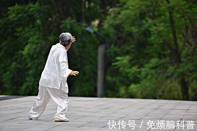 血压|老年高血压患者，这五点不容忽视，积极做好预防，更好远离脑卒中