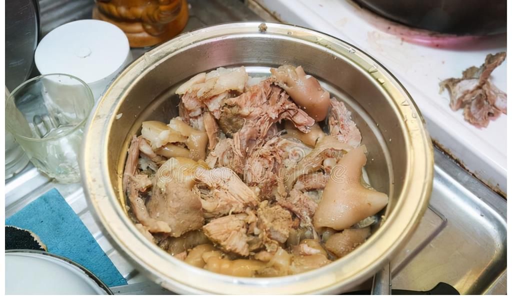 骨骼|冬季天冷，少吃牛羊肉，多吃此肉，好吃不貴，強壯骨骼，太香了