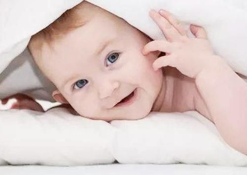 家长|儿科医生忠告：宝宝被蚊虫叮咬后，家长不要再这样做了