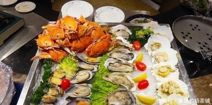 贵菜|自助餐里有3种“隐形贵菜”,一般人都不想拿,老板在一边偷笑