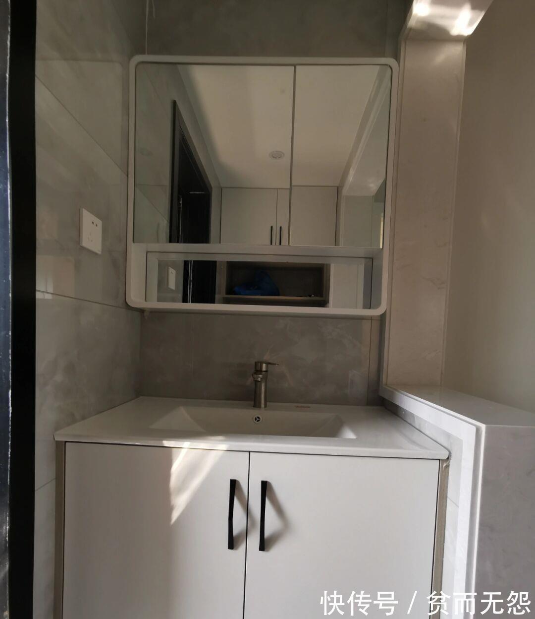 硬装|硬装做完了,不做电视墙,打扫干净很喜欢,尤其是木工打的柜子!