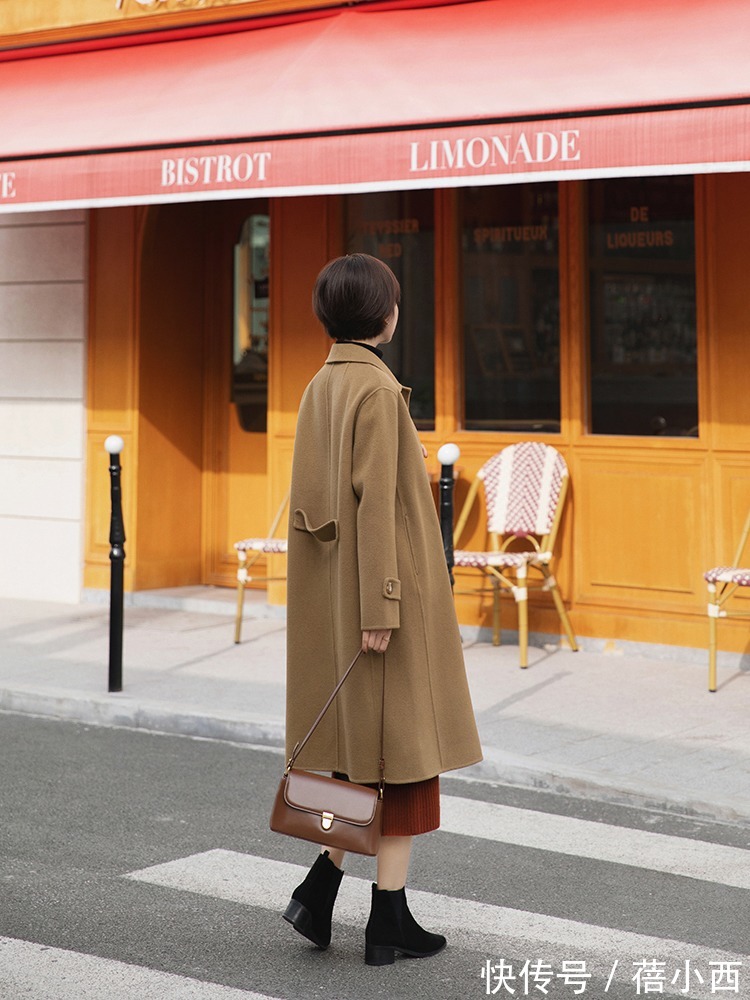 搭配|冬季建议多穿“踝靴”,搭配半身裙保暖又优雅,搭配大衣高级时髦