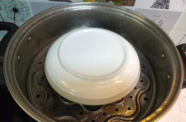 做蒸鸡蛋羹，记住“3个关键点”，嫩滑Q弹光如镜，孩子特爱吃