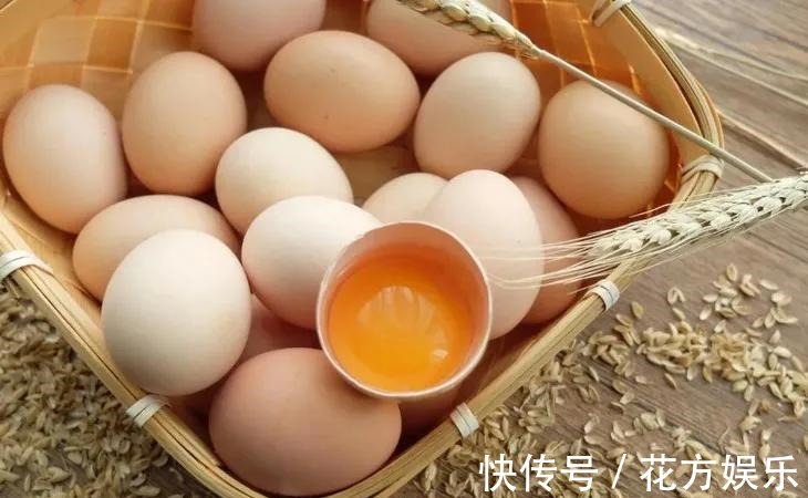 没人告诉你“激素鸡蛋”长啥样，教你2招快速辨别，赶快告诉家人