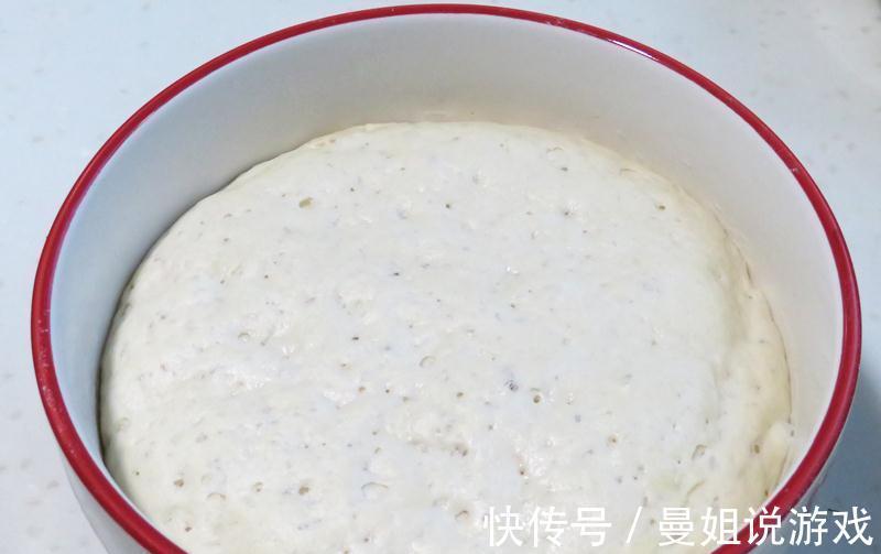 冬天这野菜难得一见,见到了再贵也要买,做馅饼真香,比韭菜好吃