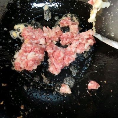 #暖冬酱在手，嗨吃部队锅#hin下饭的辣酱肉沫荷包蛋炒粉条