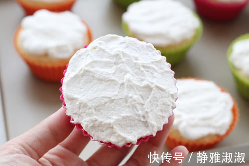 自制圣诞小清新蛋糕,稍加装饰就能惊艳众人,细腻香甜好看又好吃