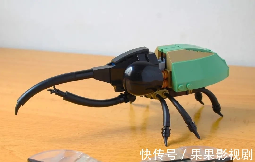 ide昆虫爱好者狂喜!乐高Ideas作品“乐高昆虫”获得10000票支持