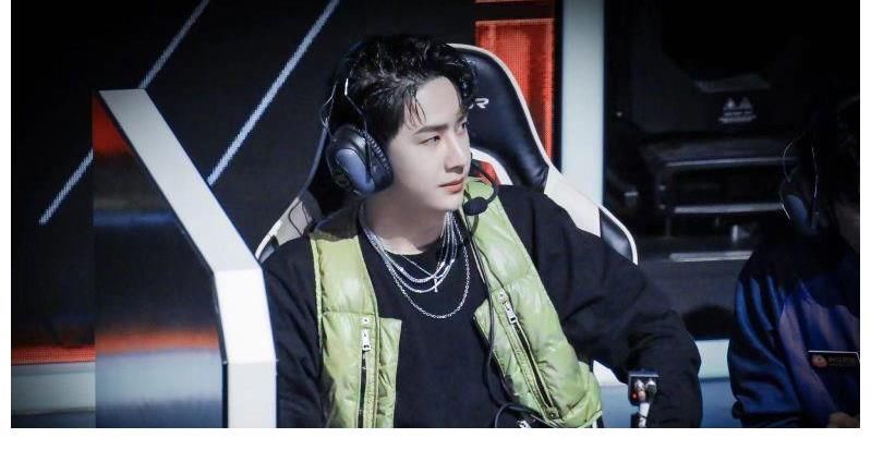 王一博新歌惊喜上线，自信发言喜欢单挑，粉丝：自古上单出老公