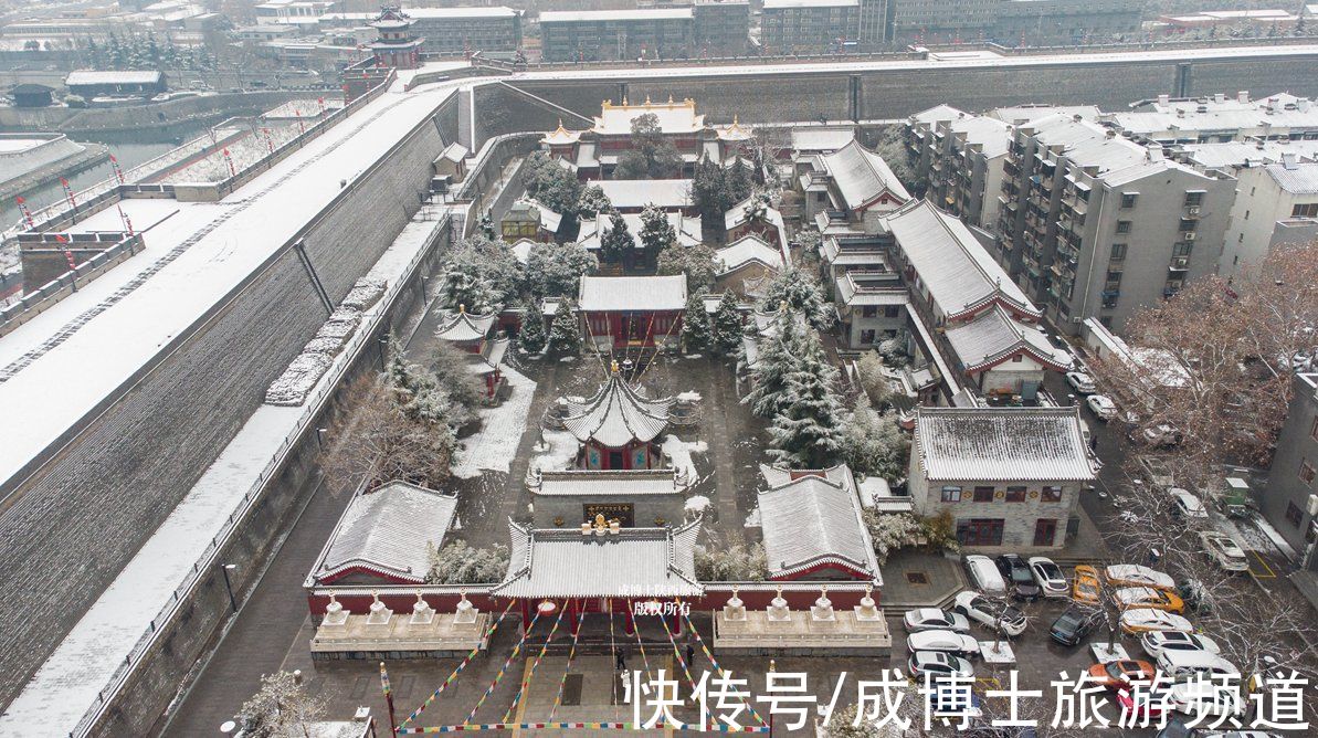 西南城|飘雪的天气，用无人机拍摄西安城墙、钟鼓楼，感受古城之美