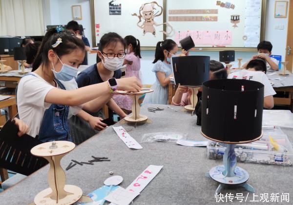 青少年活动中心|体验动画制作、汉字演变、无人机驾驶，徐汇这个五育融合夏令营每项都精心设计