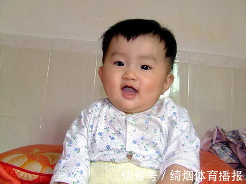 咳嗽|儿科医生:2种水果多给孩子吃,脾胃强身体棒,孩子吃饭香