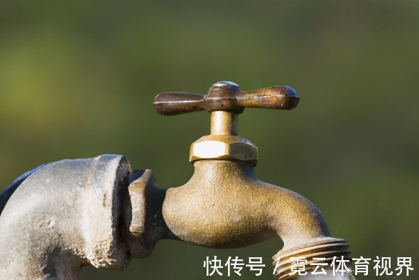 血糖升高|上厕所后,出现3种情况,说明你的血糖高了!糖尿病患者要注意