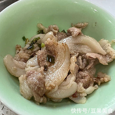 大厨不会告诉你的茭白炒肉片小窍门