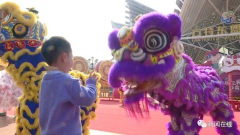 老年|本地游逐步升温，南宁部分景区游客暴涨