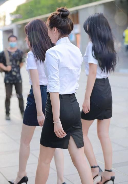 衬衫|短袖衬衫搭配包臀半身裙,端庄优雅,又不失迷人气质!