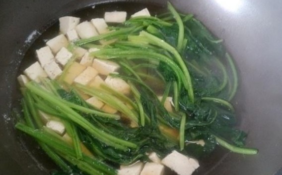 草酸|菠菜和豆腐，能不能一起吃呢今天终于有了“真实”答案！