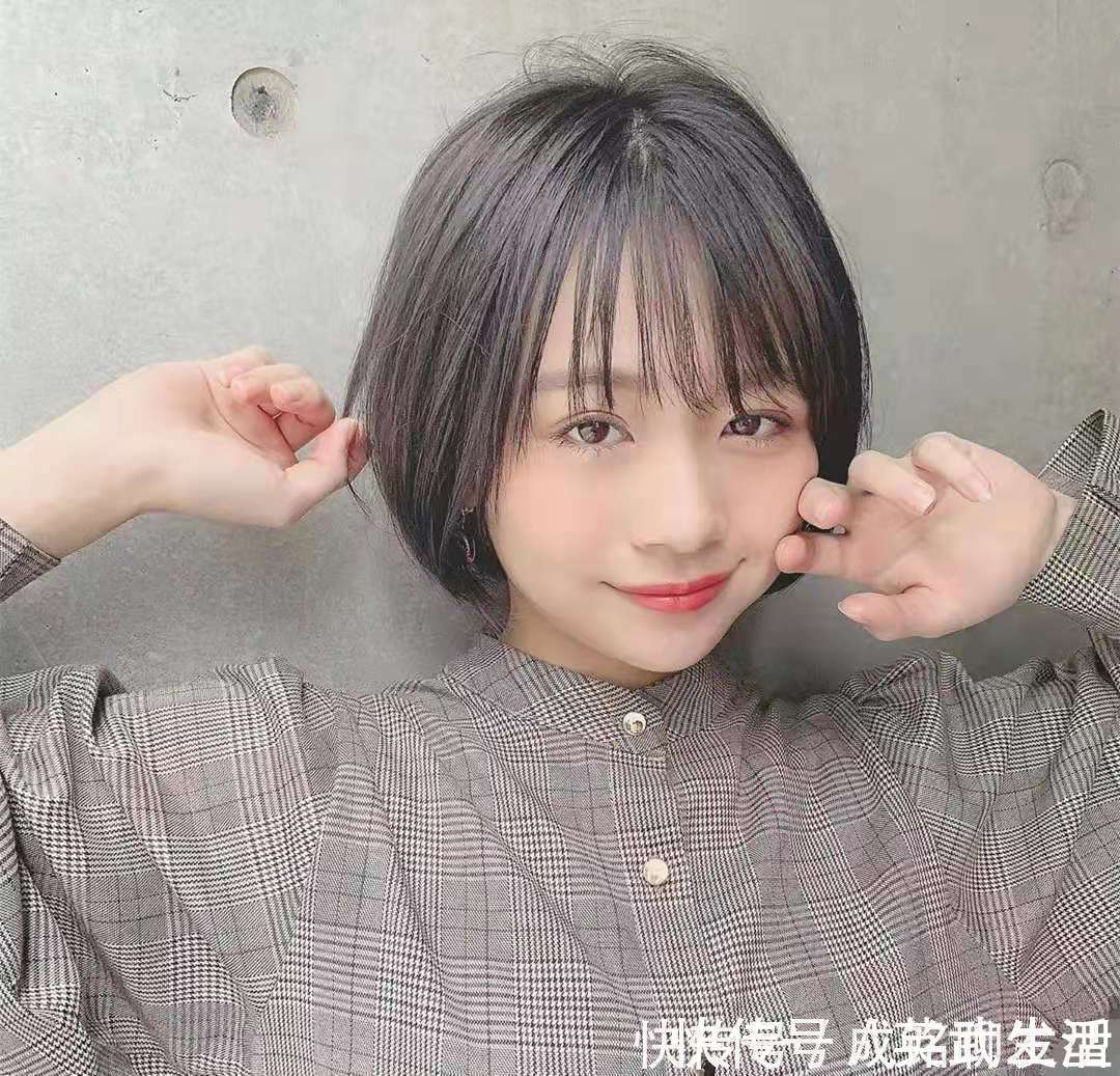 蓬松感|脸圆发量少发质细适合哪种发型呢?短发时尚减龄,蓬松又显发量