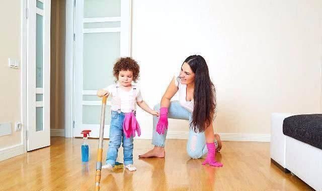 家长们|家长在这4件事上没必要“节俭”,你越舍得孩子越优秀,别不信