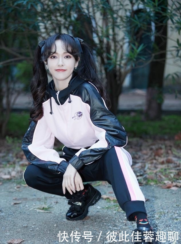 脸型 别再披头散发了!这4款“发型”才够美够撩人,总有一款适合你