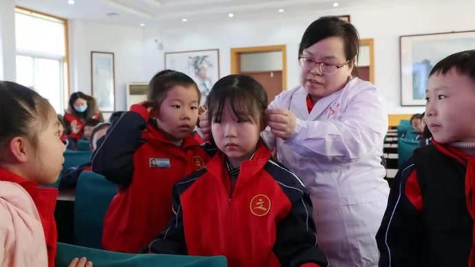 第二实验小学|邹平市第二实验小学参与《关爱听力健康，聆听精彩未来》宣教活动