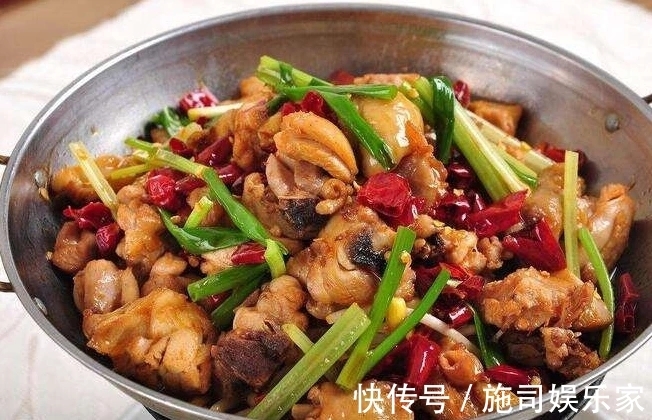 几道看着就想吃的家常菜，香辣鲜美特别好吃，上桌盘盘光