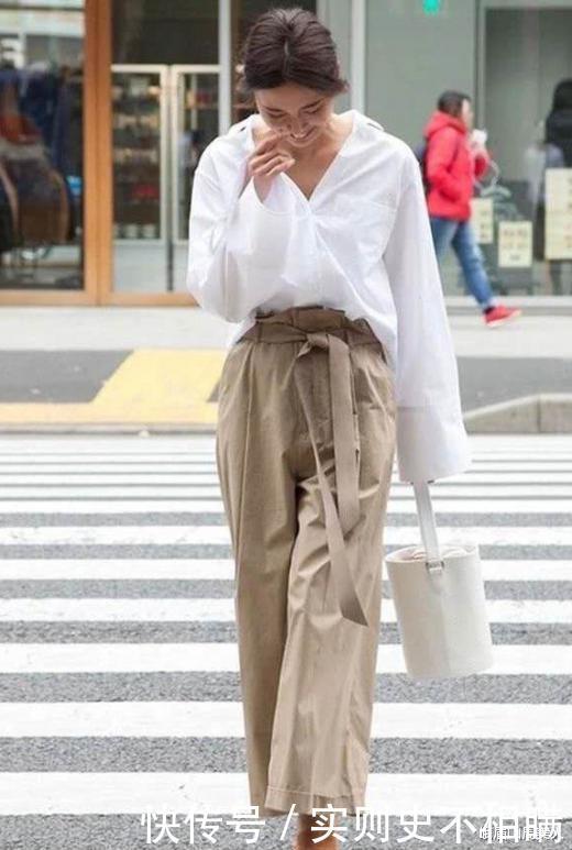 收起你的阔腿裤!今年流行穿的是卡其裤,洋气减龄又有气质!