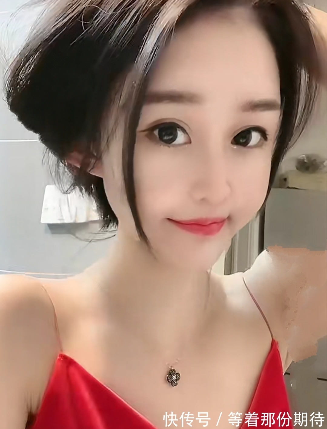 人间困索同船渡!人间困索同船渡,天上琼浆醉客时