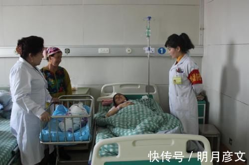 亲朋好友|“喜当爹,无侧切”,新爸爸朋友圈报喜惹怒产妇:没文化还不要脸