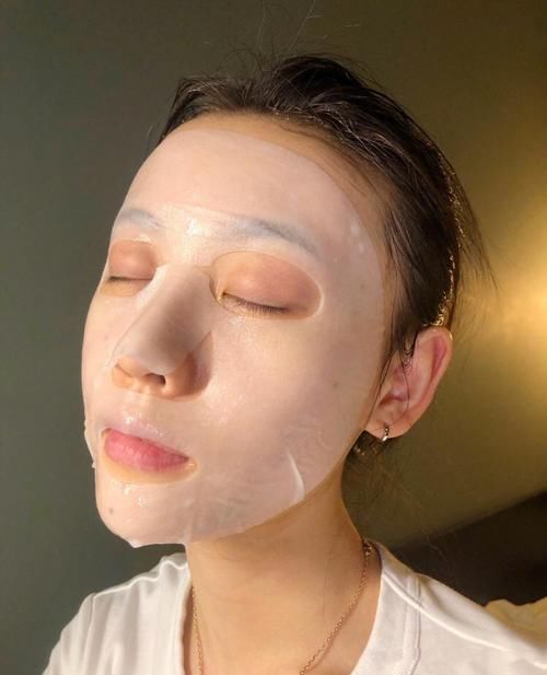 效果|敷面膜的8大陋习,没效果还可能伤脸,偏偏很多女人都习惯这样做