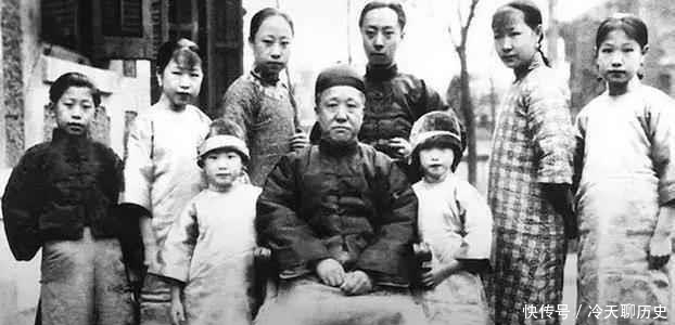 摄政王|晚清富贵人家:小妾个个貌美如花,图6摄政王的全家福!