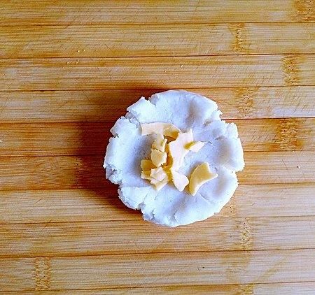 土豆别再炒菜了，教你一个新吃法，这样做，比棒棒鸡还好吃！